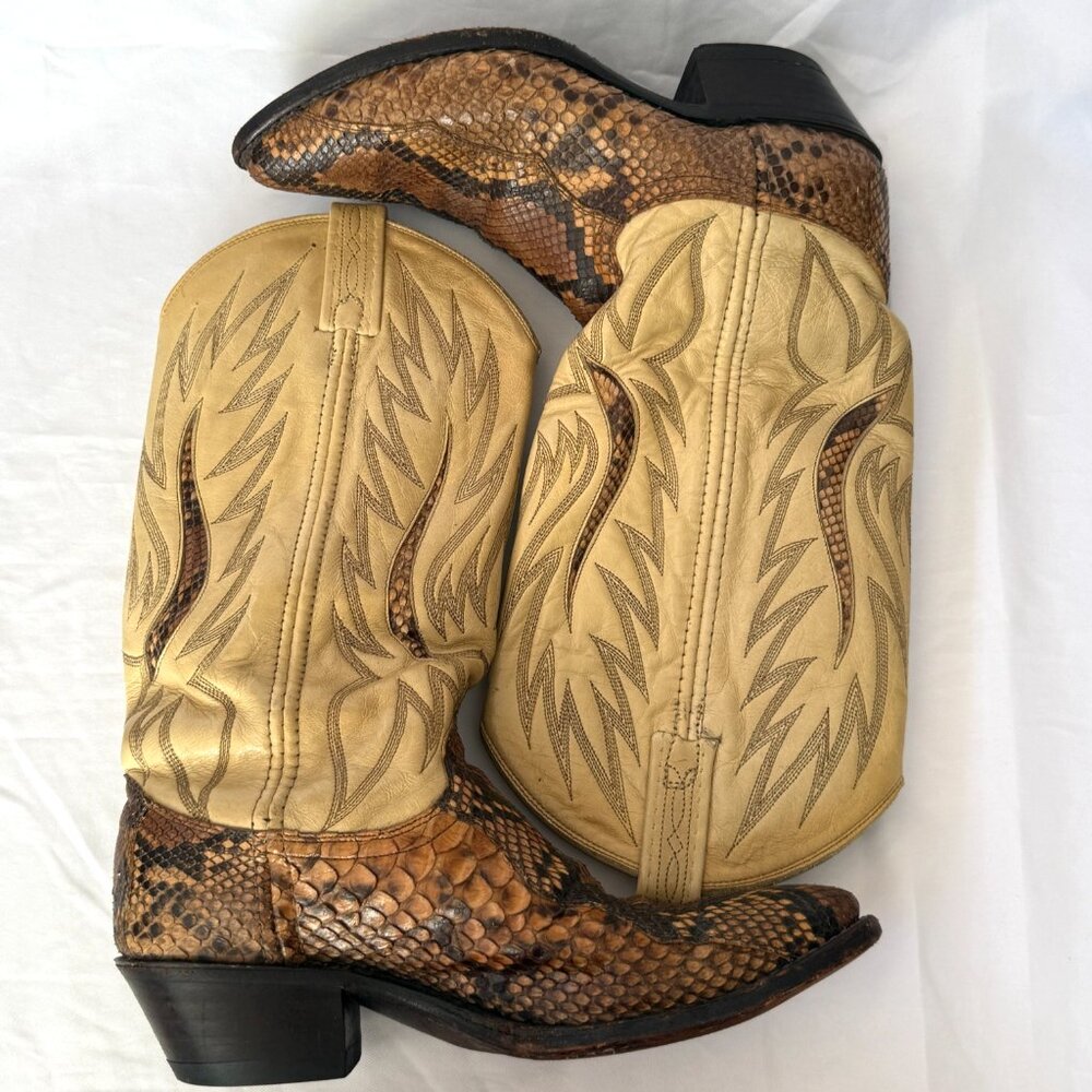VINTAGE DAN POST COWBOY BOOTS WOMENS 7.5 M SNAKESKIN PYTHON LEATHER BEIGE BROWN